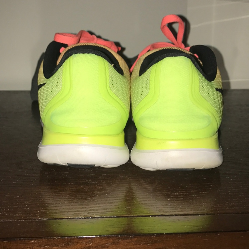 Nike Free - Picture 4 of 4